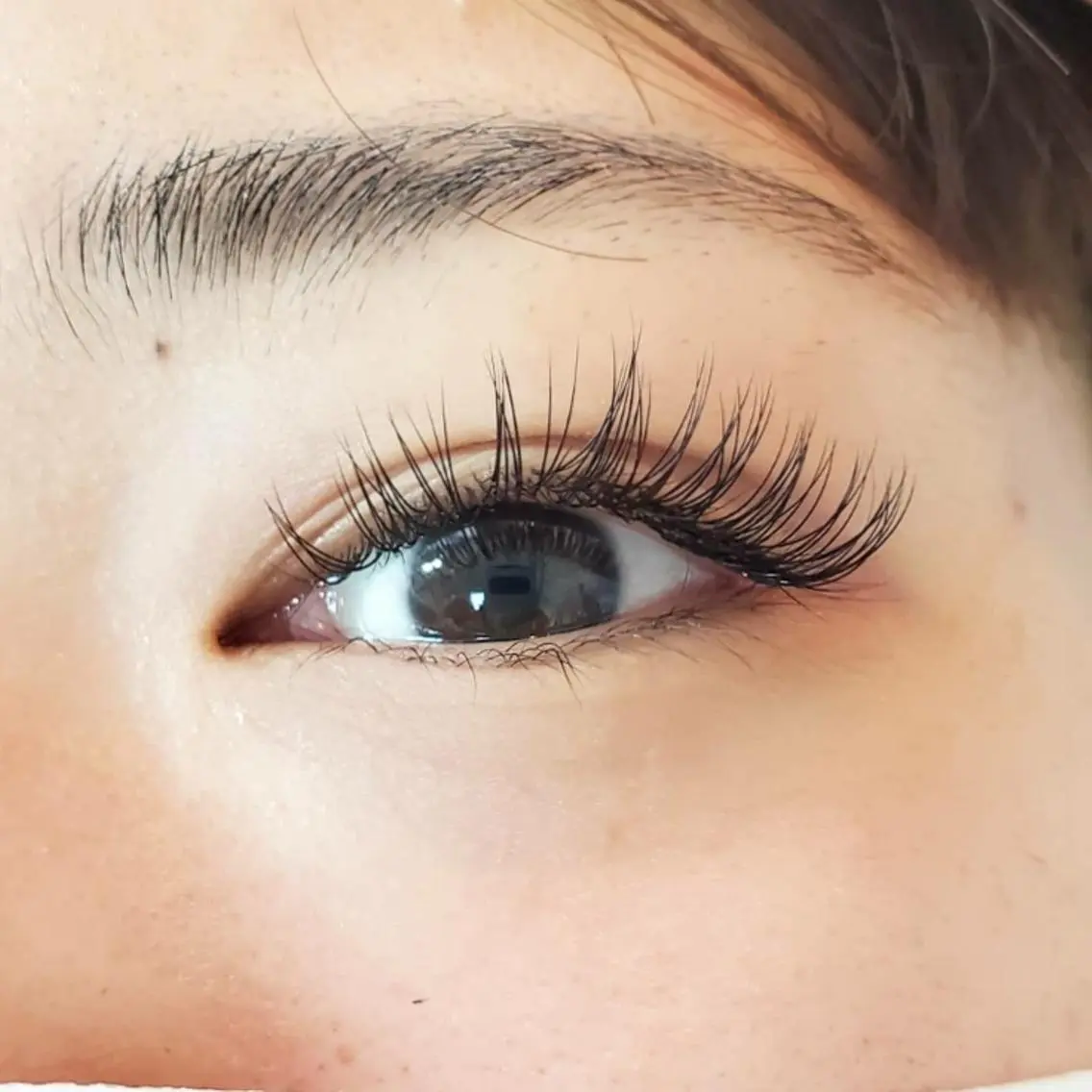 マツエク・マツパ 付け放題 セーブル SAKI　 eyelashのマツエク・マツパデザイン