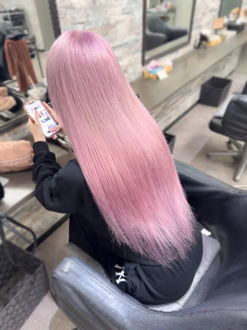 ロング カラー カット ヘアカラー トリートメント エクステ ハイトーンエクステ 🎩カズキ🎩のヘアスタイル