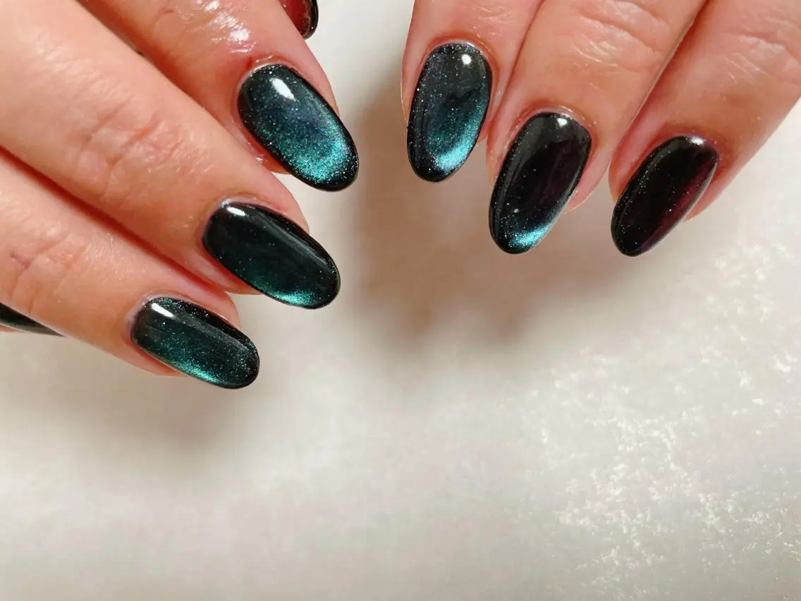 ネイル オーロラネイル フラワーネイル フットネイル フレンチネイル ジェルネイル ハンドネイル mogunail &blowのネイルデザイン