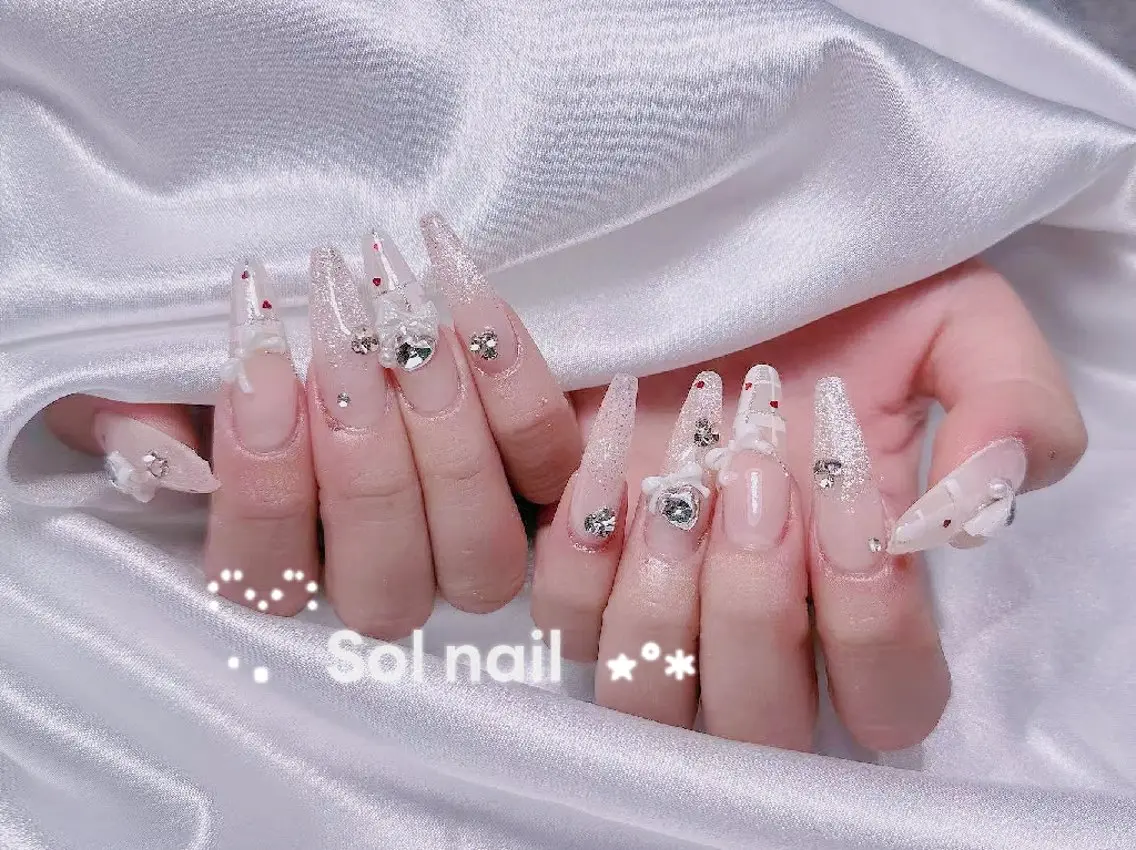 ネイル ハンドネイル ハンドケア Sol Nail ミネのネイルデザイン