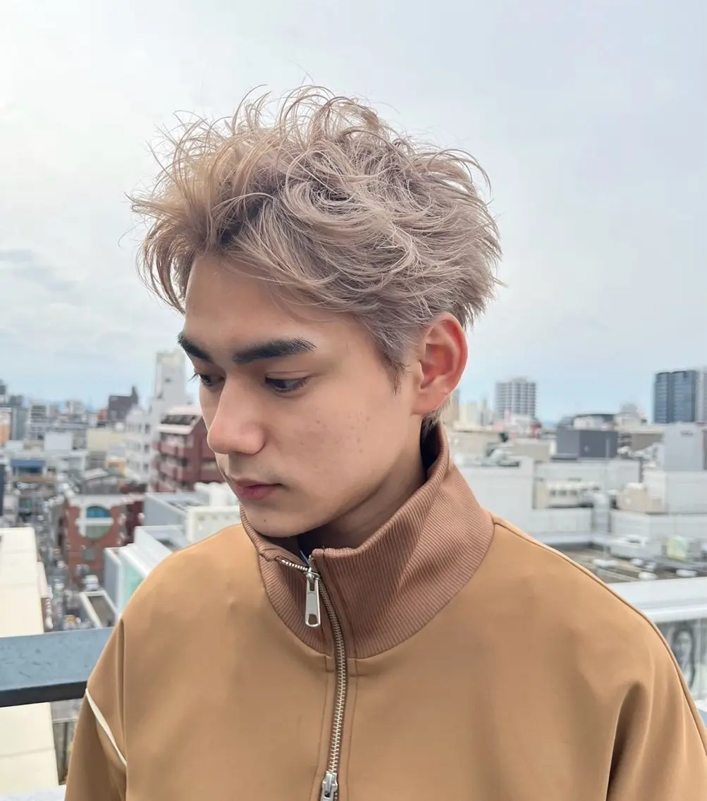 メンズ スパイキーショート 吉川 陽菜のヘアスタイル