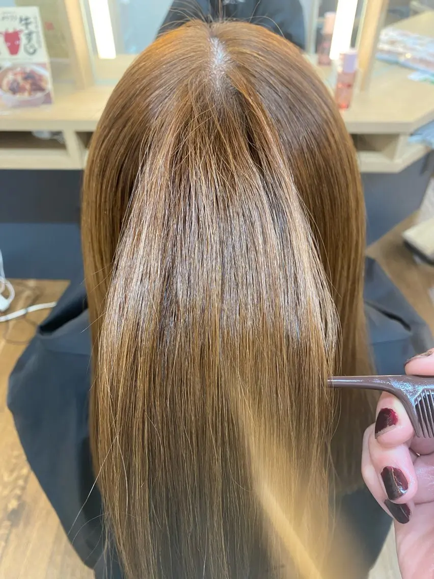カラー ブリーチ ブリーチなしカラー 鳴海 快晴のヘアスタイル