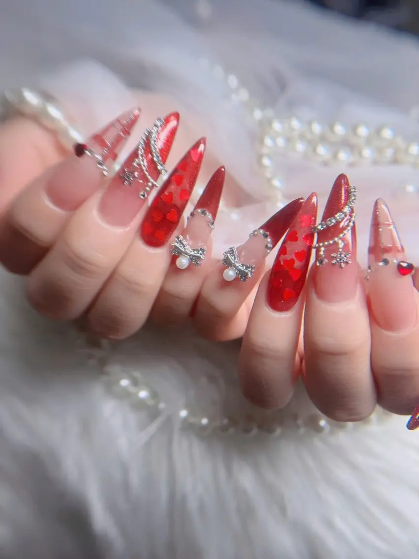 ネイル オーロラネイル フレンチネイル ジェルネイル ハロウィン キラキラネイル ハンドネイル H.baby Nail Salonのネイルデザイン