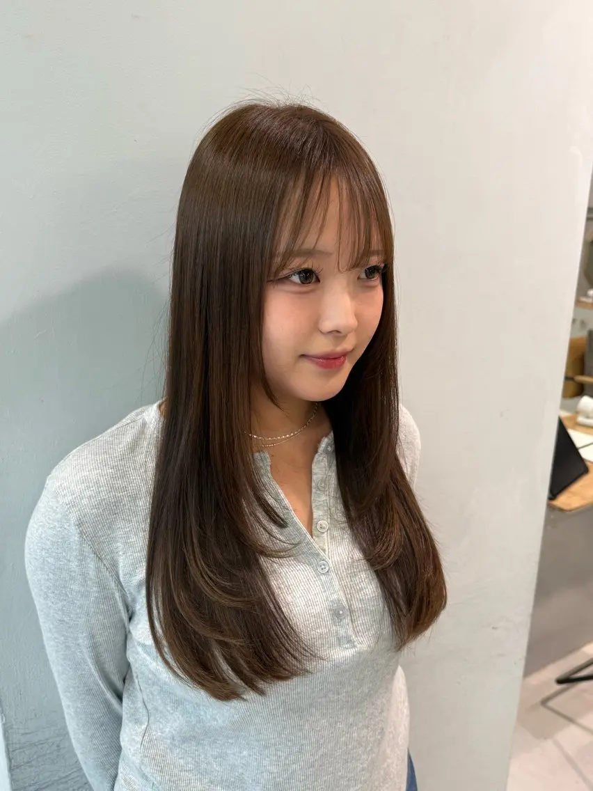 ロング カラー ヘアカラー 辻岡 悠稀のヘアスタイル