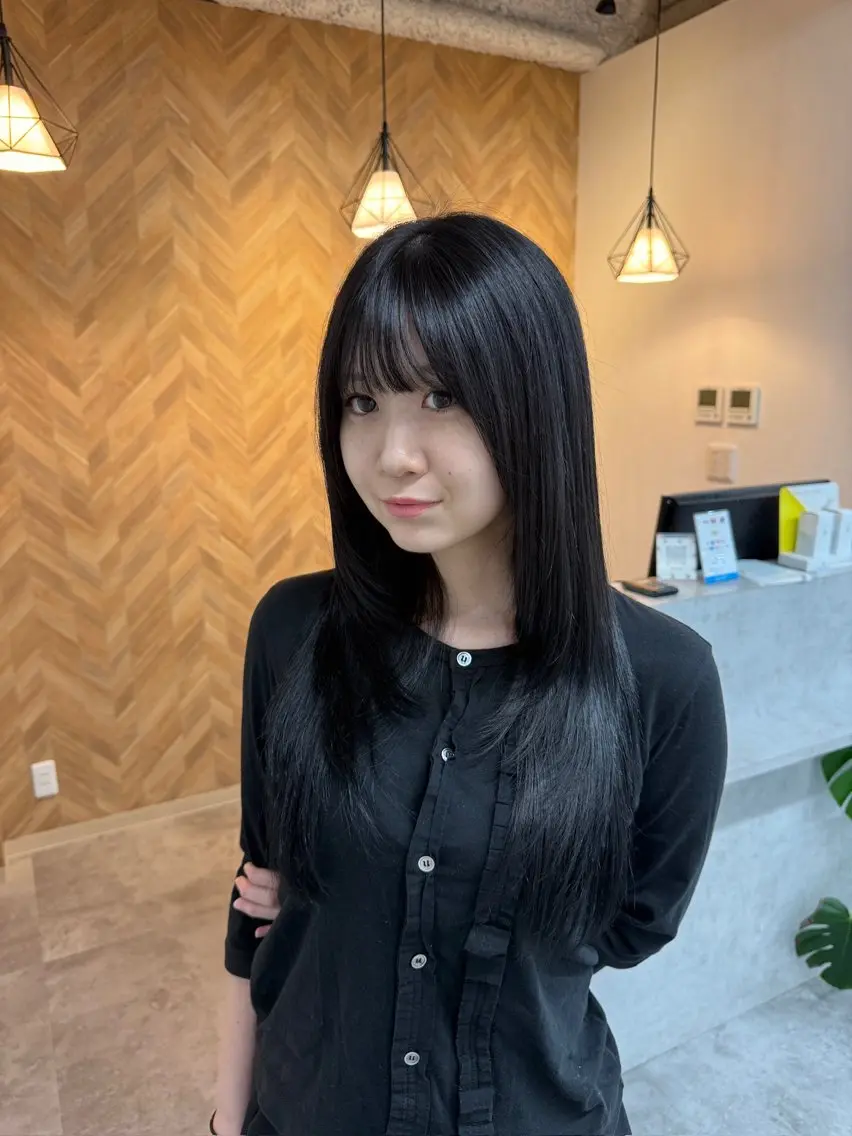 ロング 渡辺 皐志 Li's 布施のヘアスタイル