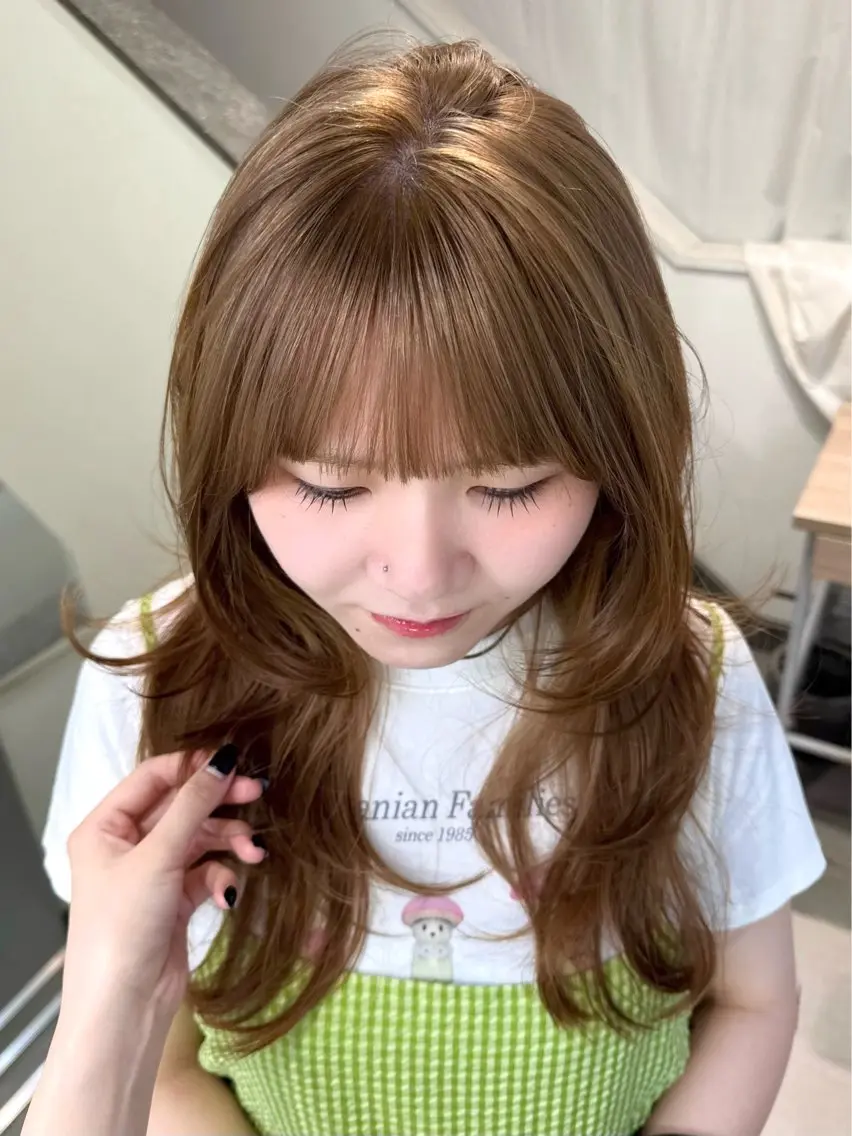 ロング カラー ヘアカラー トリートメント shiro.kobe 森彩華のヘアスタイル