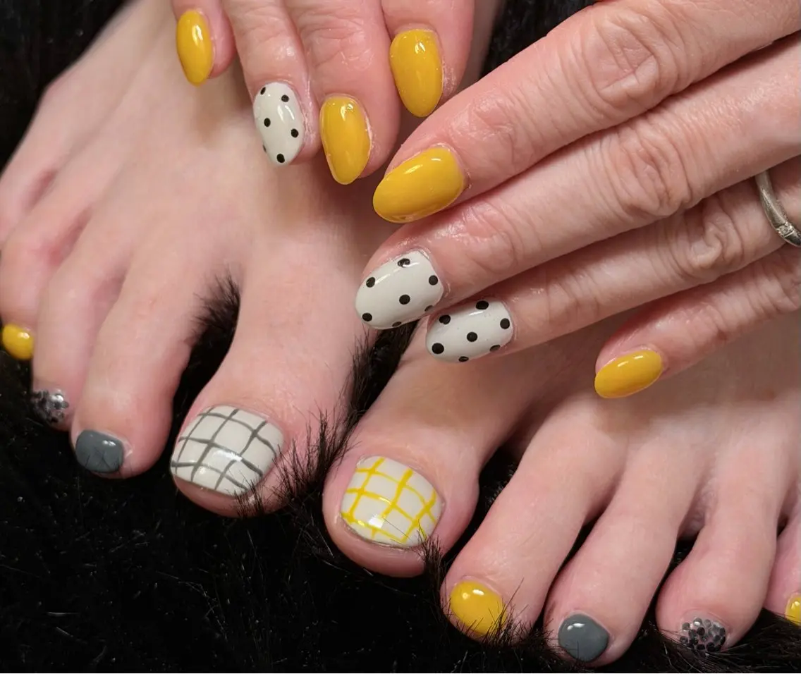 ネイル フットネイル nailpark_ MITSUMEのネイルデザイン