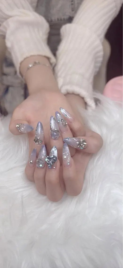 ネイル ハンドネイル hue nail1のネイルデザイン