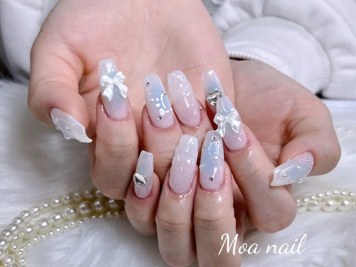 ネイル 長さ出し フレンチネイル ガラスフレンチ ハート キラキラネイル ハンドネイル Moa nailのネイルデザイン