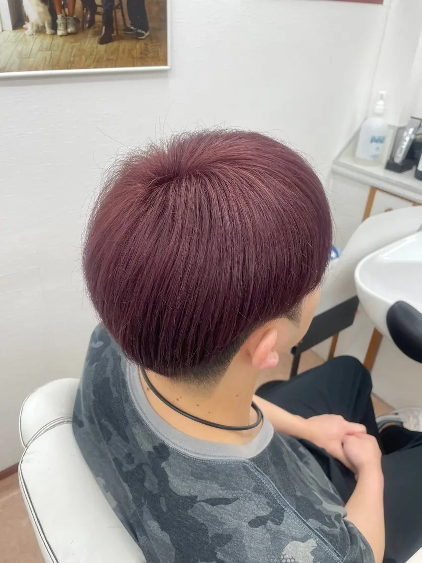 カラー メンズ メンズブリーチ マッシュ ブリーチ レッドカラー カット ヘアカラー 片桐 航太のヘアスタイル