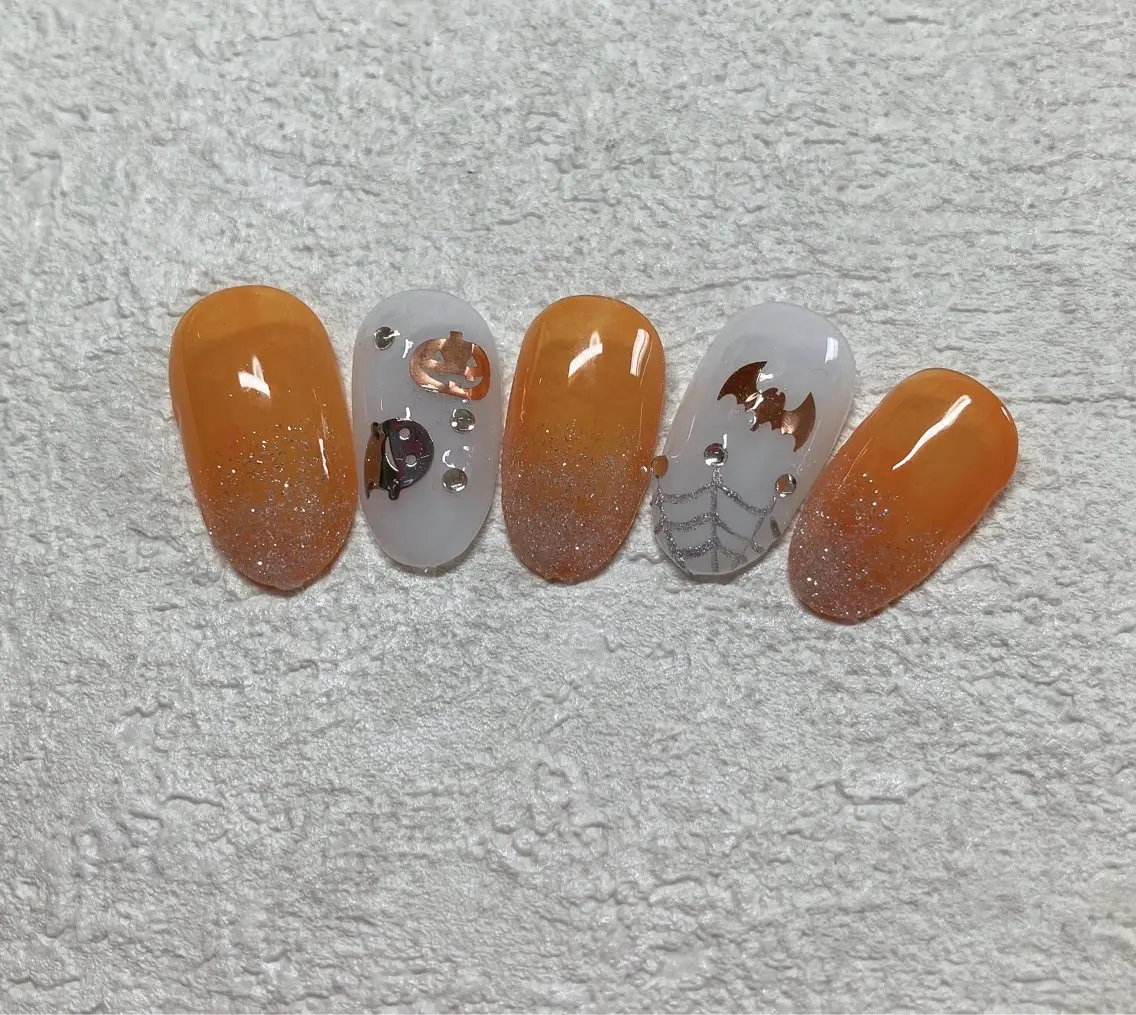ネイル アートネイル ハロウィン ハンドネイル EMUR水口店 nail  Akiのネイルデザイン