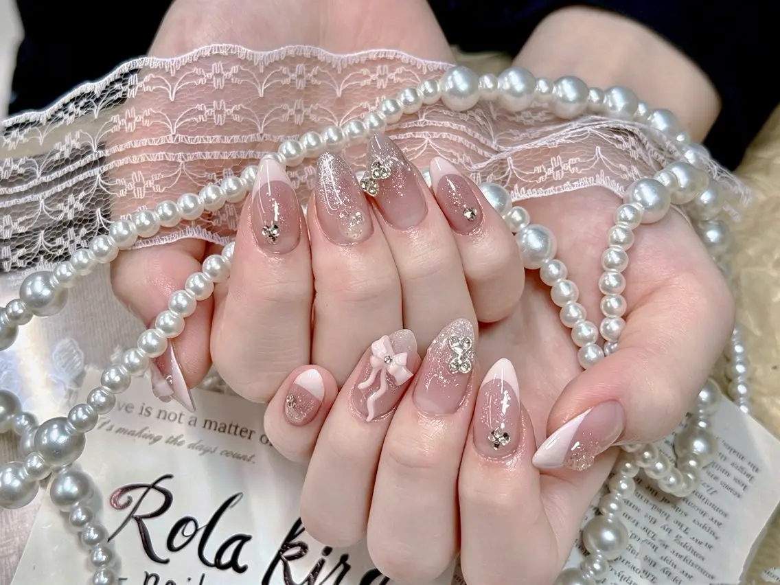 ネイル オーロラネイル チークネイル 長さ出し フットネイル フレンチネイル ハンドネイル Rola kira 麗のネイルデザイン