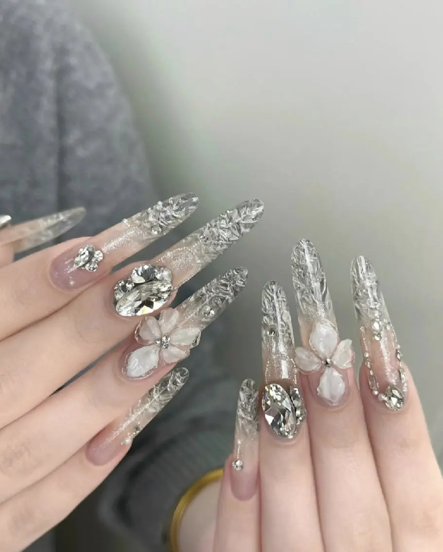 ネイル ハンドネイル Lumen Nailのネイルデザイン