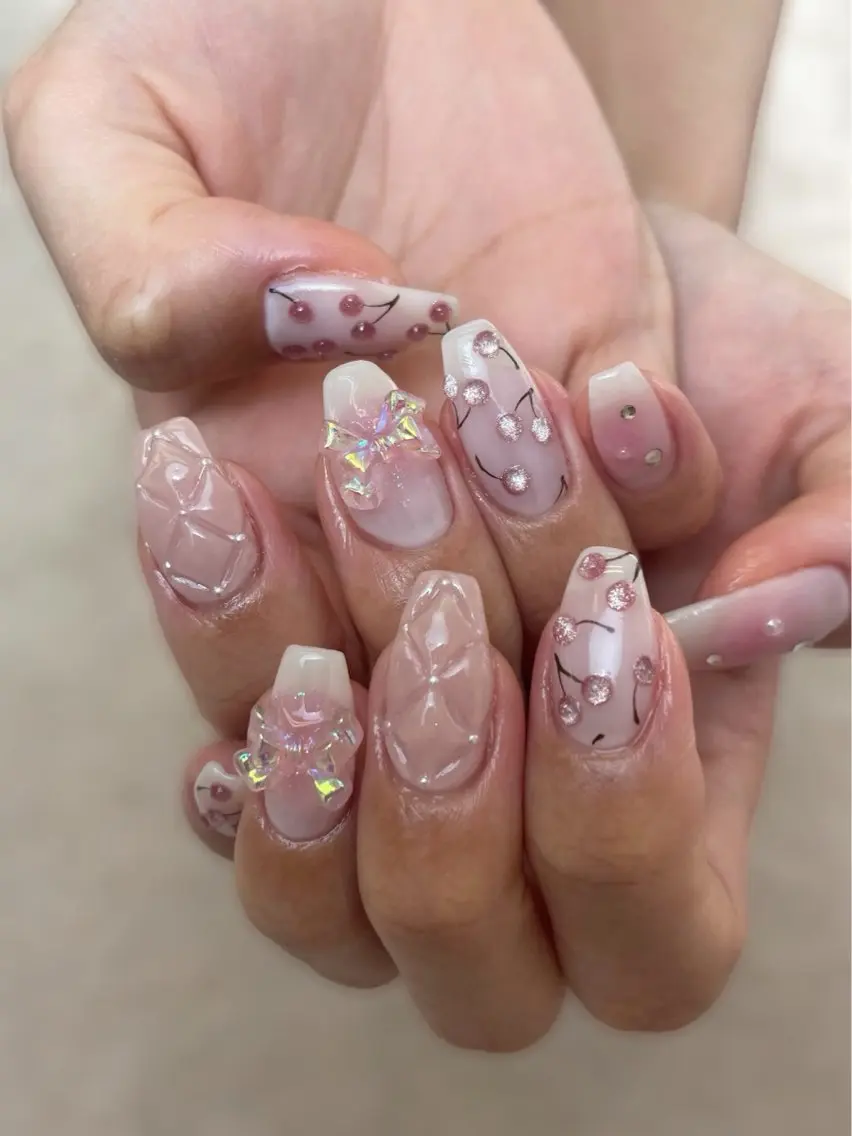 ネイル ハンドネイル Hisaka Mikiのネイルデザイン