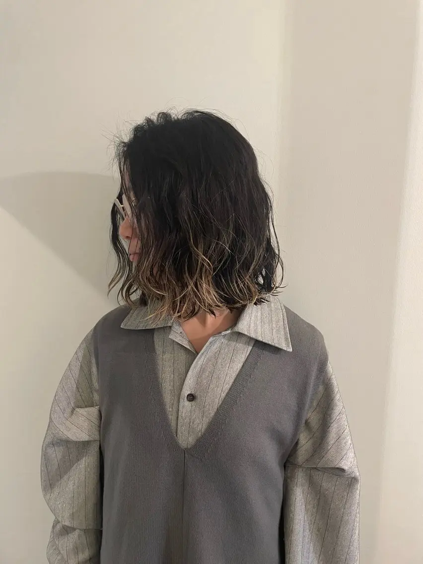 ミディアム カラー パーマ ミディアムパーマ ハイライトカラー ハイライト カット ヘアカラー パーマ ニュアンスカラー🫧 加納のヘアスタイル