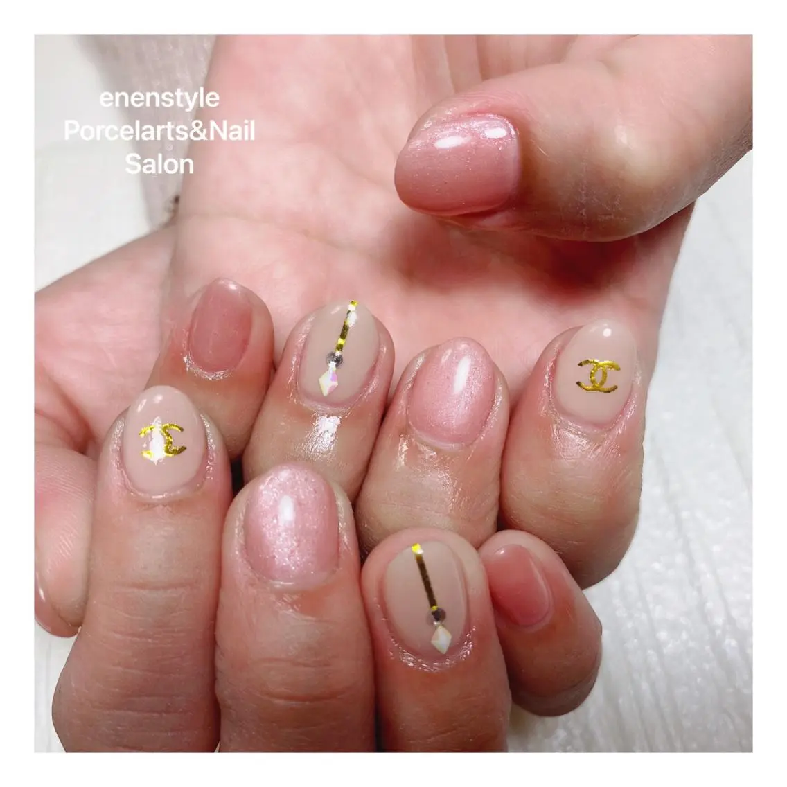 ショート ネイル ハンドネイル 🐾enen style 🐾のネイルデザイン