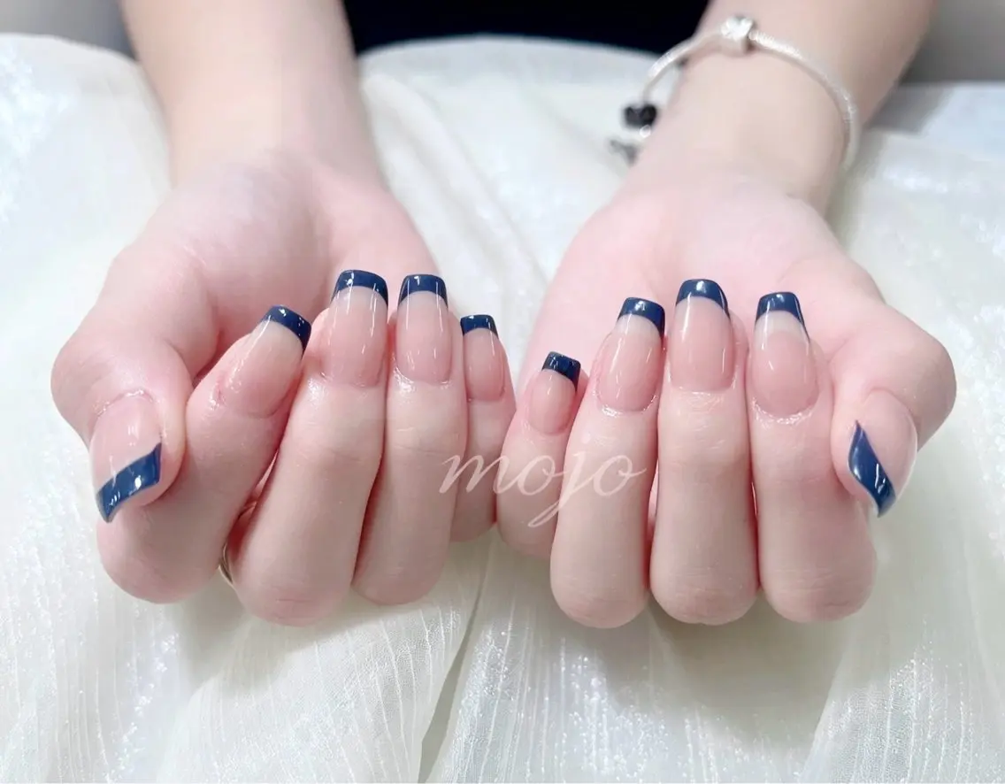ネイル フレンチネイル mojo nailのネイルデザイン