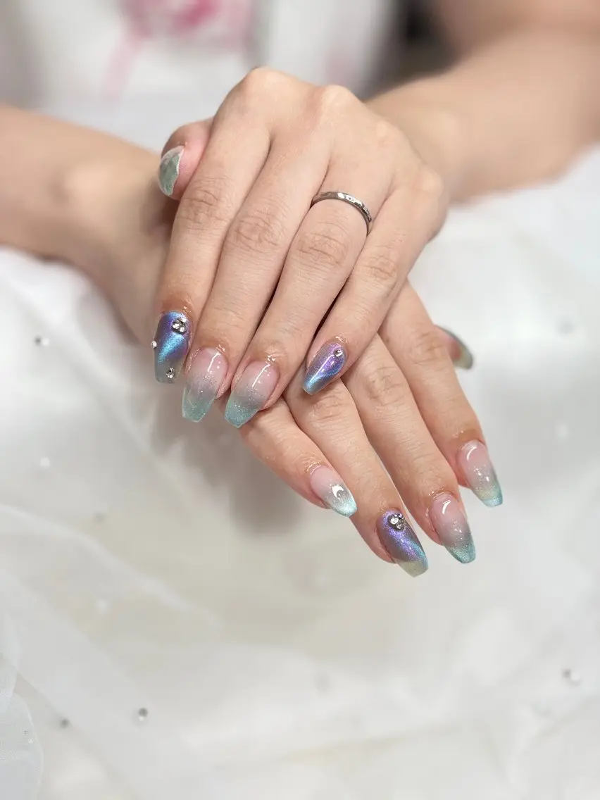 ネイル ハンドネイル MAKI .のネイルデザイン