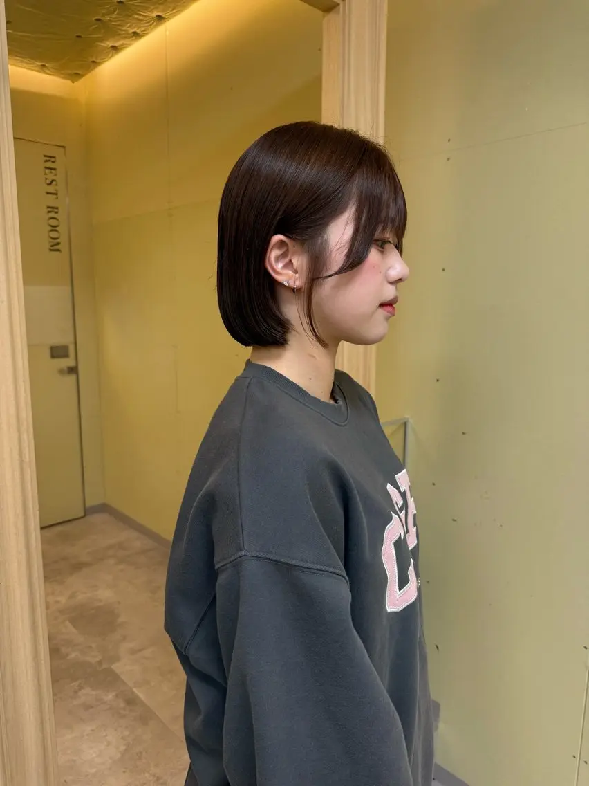 ショート カラー カット ヘアカラー トリートメント 伶風/ ボブのヘアスタイル