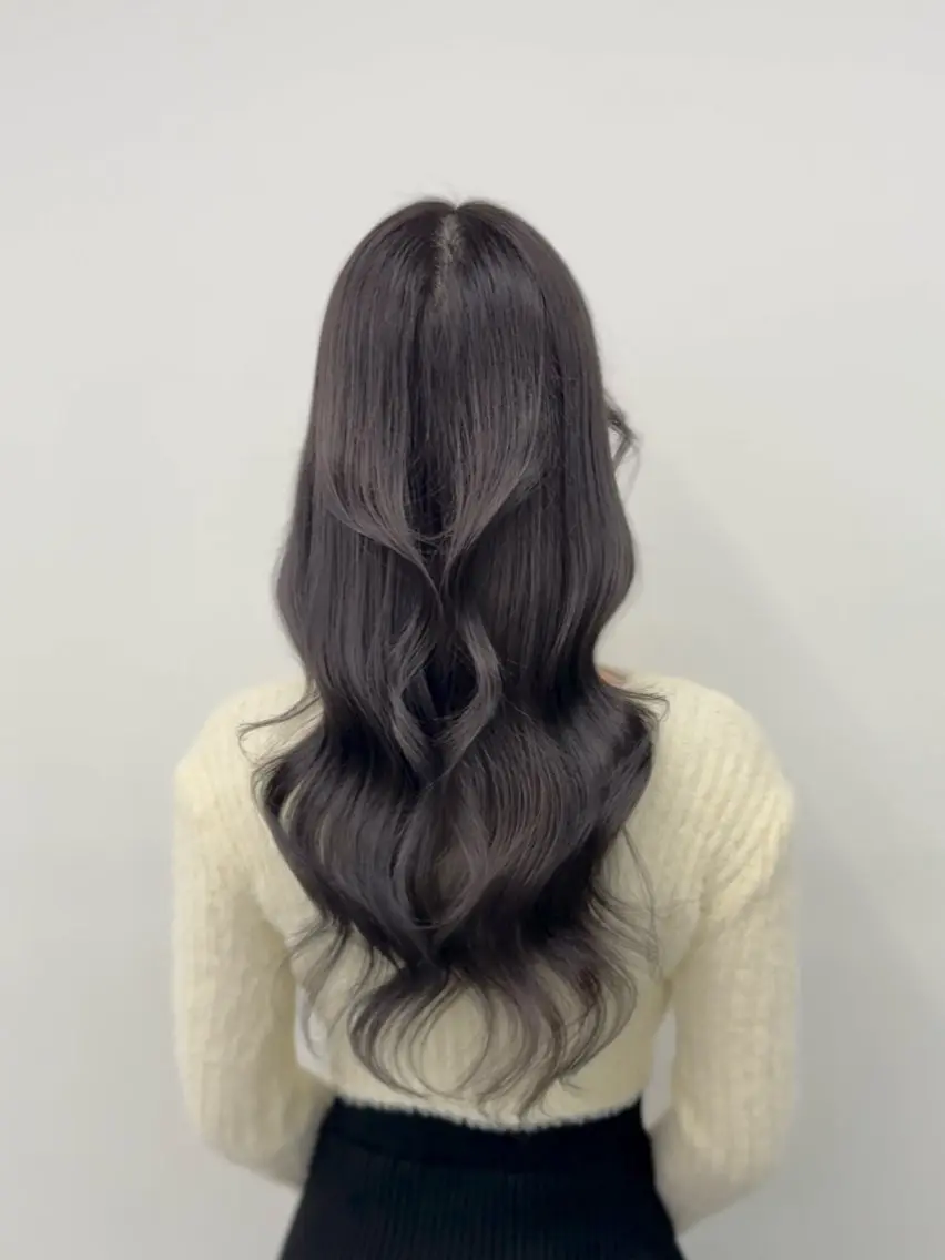 ロング カラー ヘアアレンジ ブリーチ ダブルカラー グレージュ ラベンダーカラー ラベンダーグレージュ ♦ブリーチなしカラー ×レイヤー♦中島良太のヘアスタイル