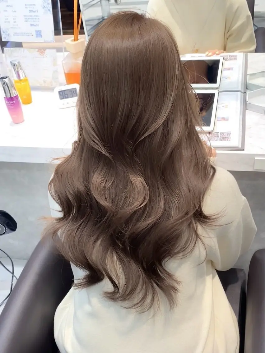 ロング カット ヘアカラー トリートメント 艶髪レイヤーの匠✂️ 錦糸町佐藤店長のヘアスタイル