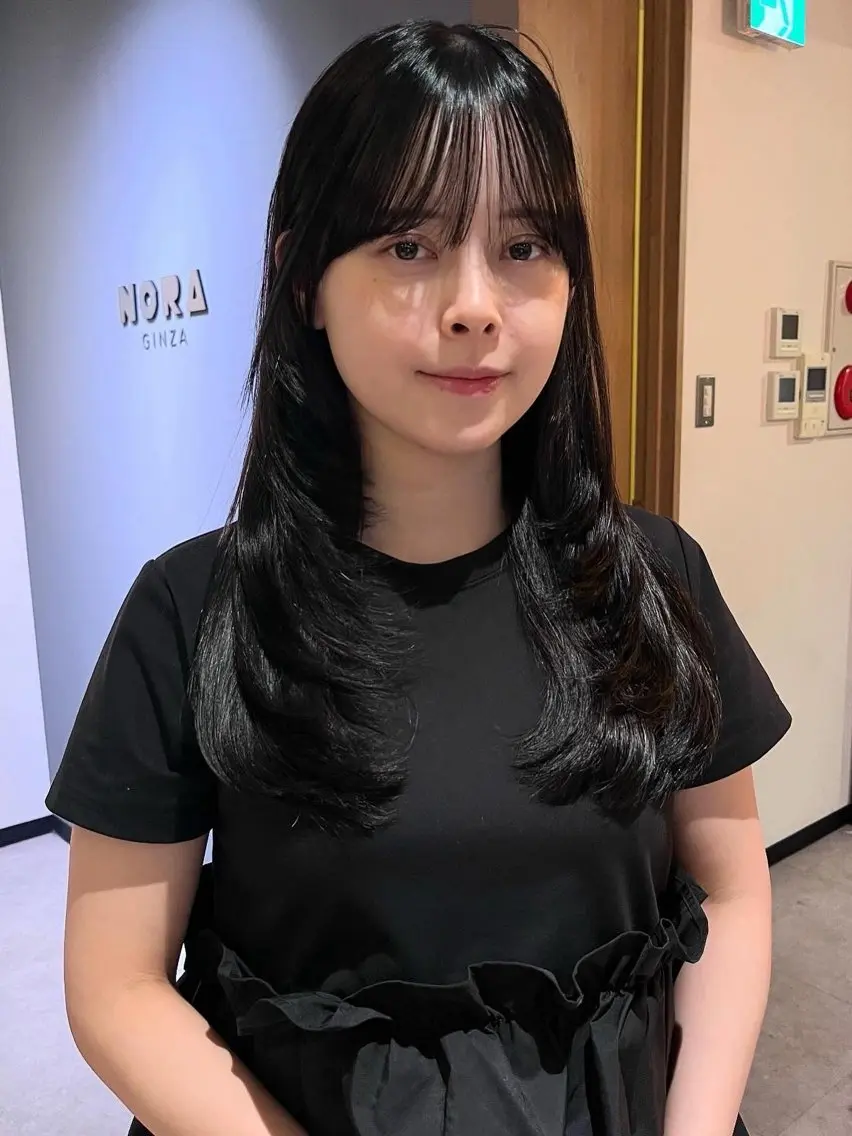 ロング レイヤーカット カット トリートメント 緑川 瑞穂のヘアスタイル