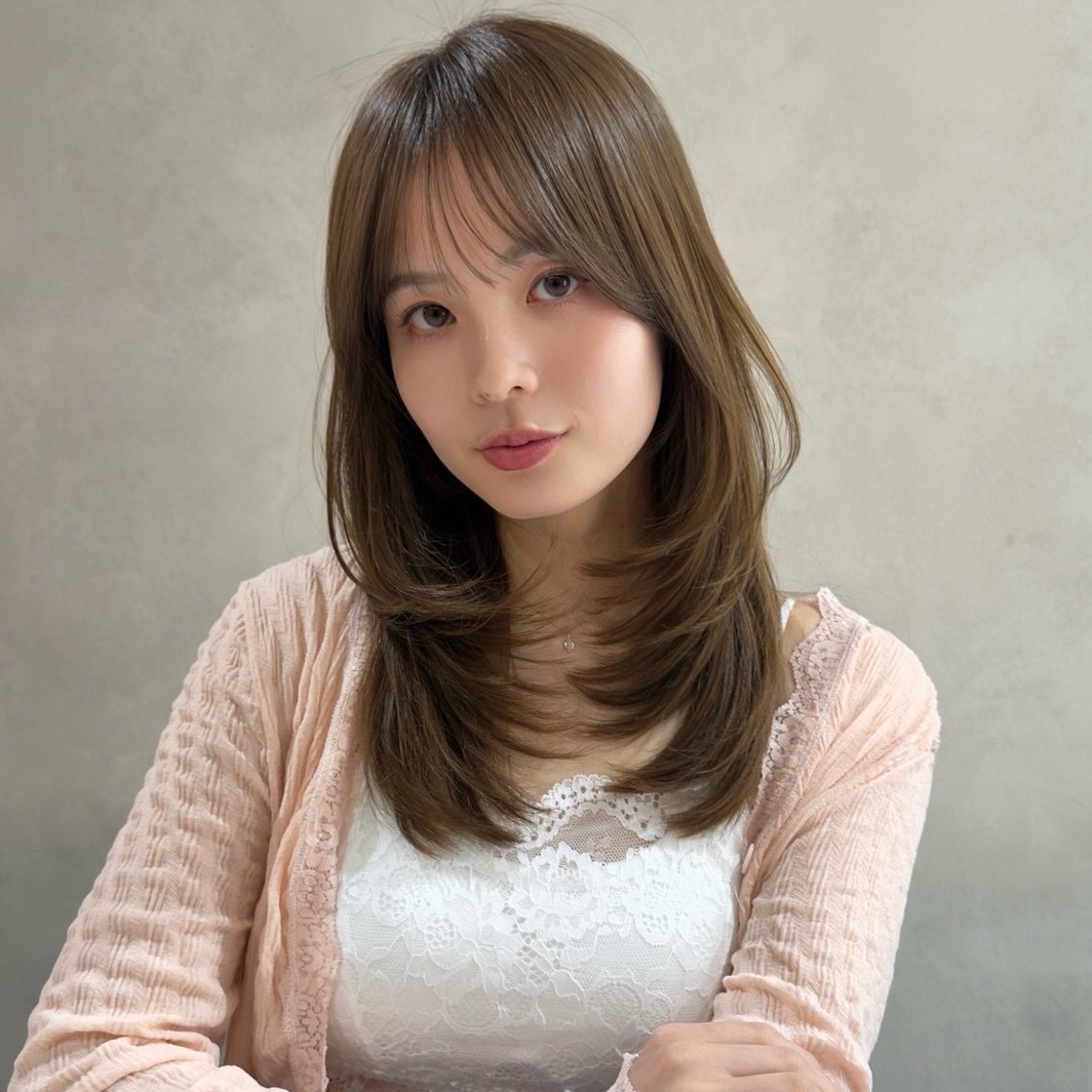 ミディアム カラー カット ヘアカラー トリートメント 垢抜けダブルカラー/ ボブ AYAKAのヘアスタイル
