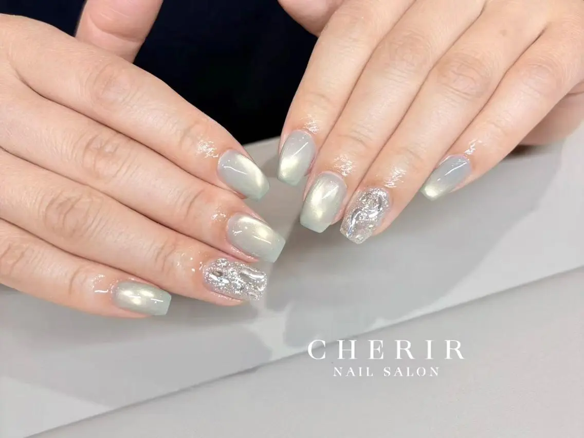 ネイル ハンドネイル CHERIR Emiのネイルデザイン