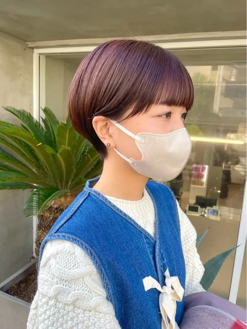 ショート 🧸柔らかベージュ/ 顔周りレイヤー/ミクのヘアスタイル