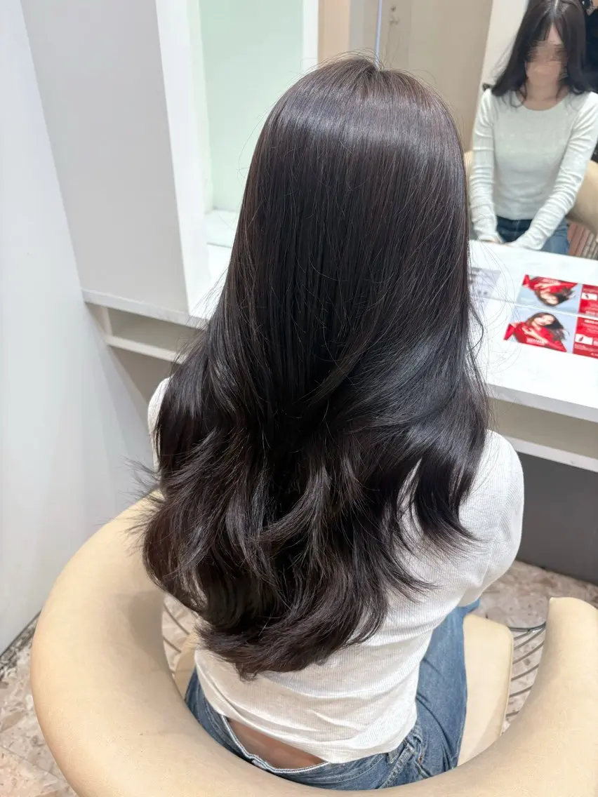 ロング ヘアカラー マツエク/レイヤー カット あんじゅのヘアスタイル