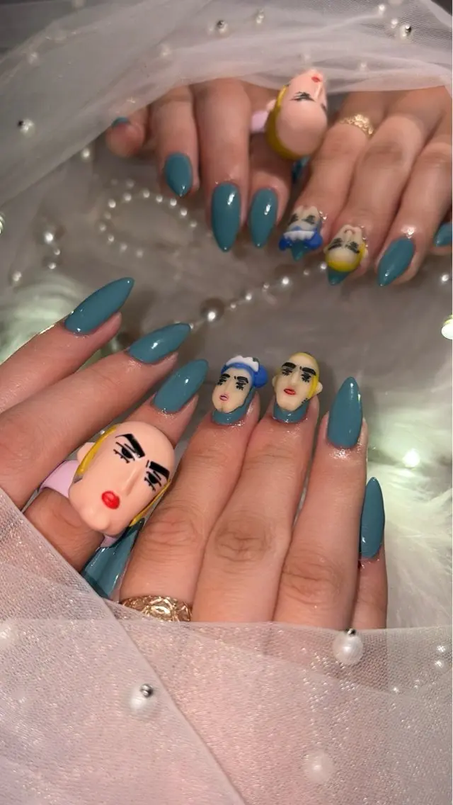ネイル ハンドネイル Angel tailのネイルデザイン