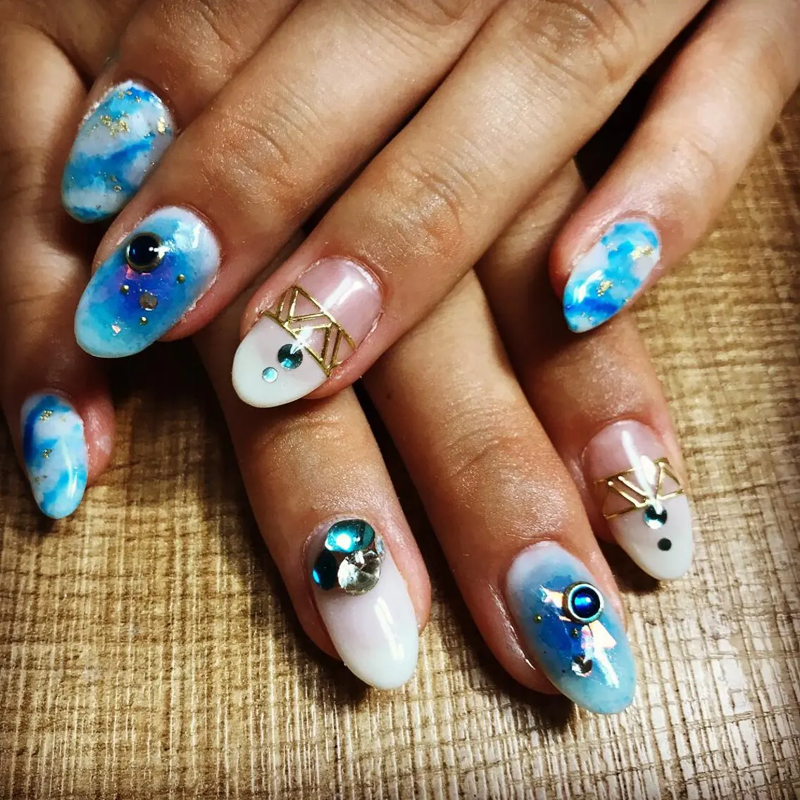 ネイル アートネイル 安藤 Charlotteのネイルデザイン