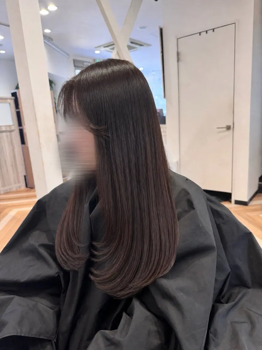 [韓国ヘア]柔らか縮毛矯正＋韓国レイヤーカット ¥17930→¥14300の写真