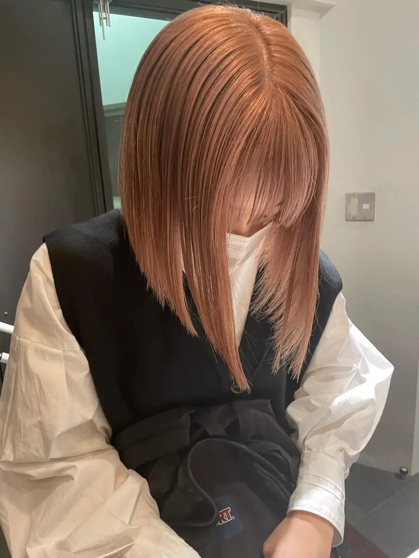 ケアブリーチWカラー(ブリーチ＋カラー)＋2stepトリートメントの写真