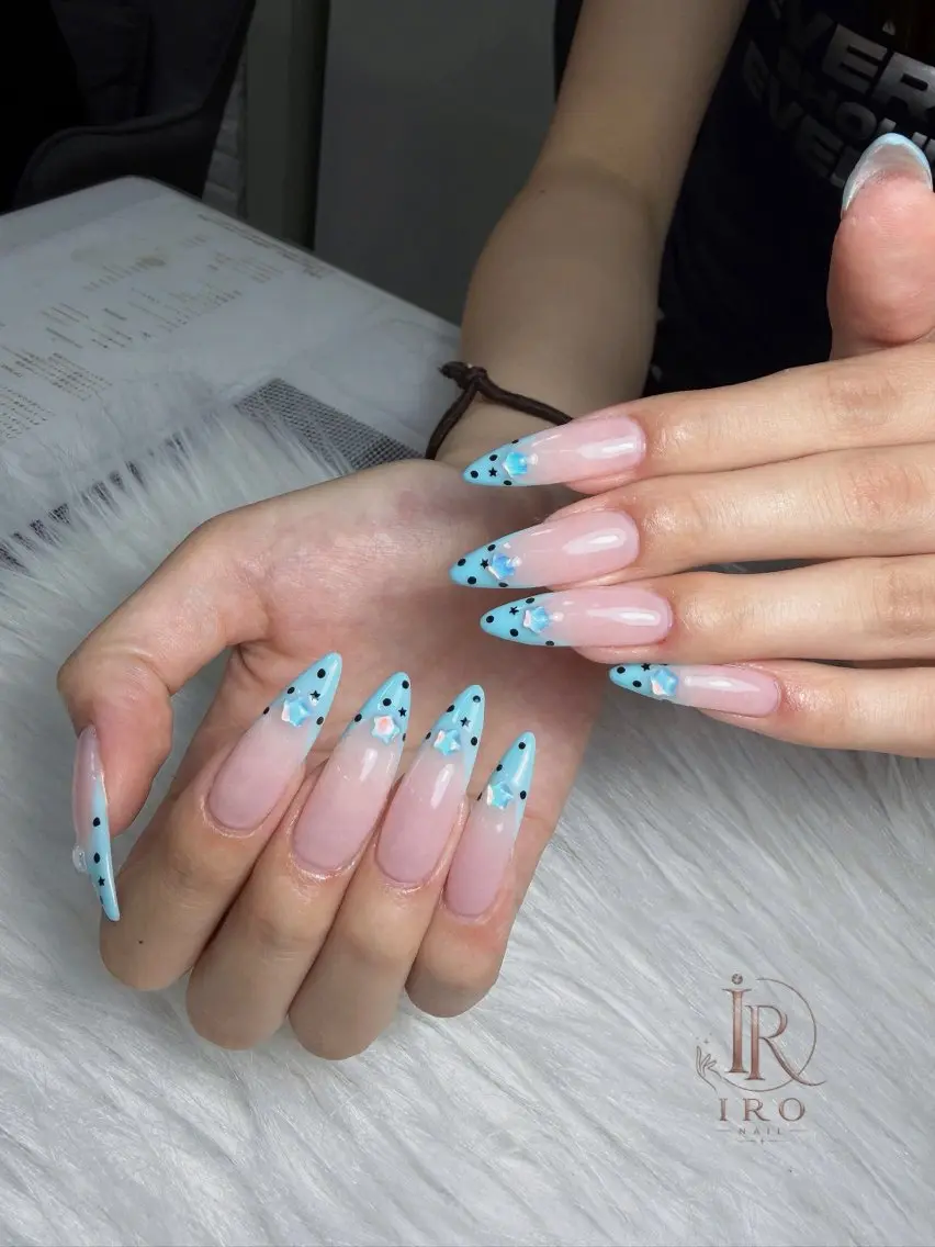 ネイル ハンドネイル IRO Nail Studioのネイルデザイン