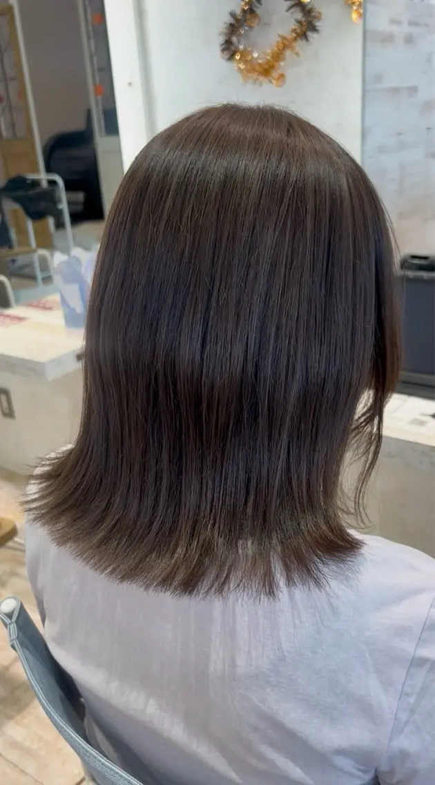 ミディアム 田中 千尋のヘアスタイル