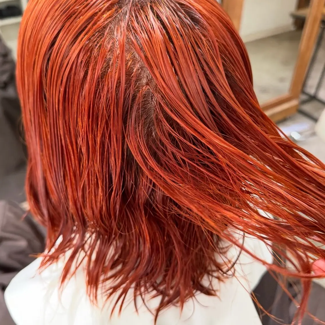 ショート カラー ベージュカラー オレンジ オレンジベージュ ヘアカラー トリートメント makoto 池袋 Roji ブリーチのヘアスタイル