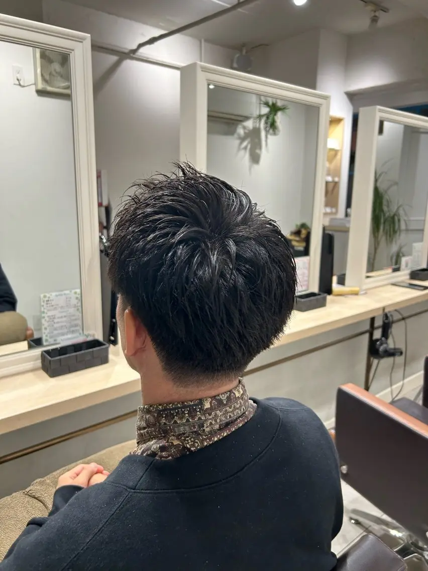 メンズ 内田 航太のヘアスタイル