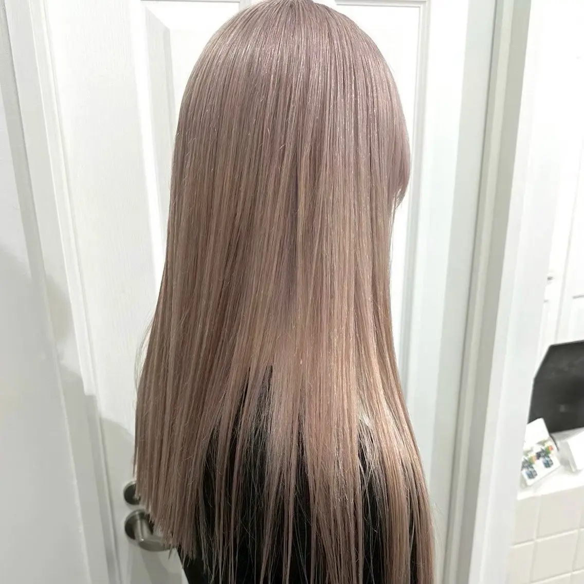 ミディアム カラー カット ヘアカラー トリートメント ヘッドスパ ヘアセット ✨傷ませないカラー ✨美髪矯正✨レオンのヘアスタイル