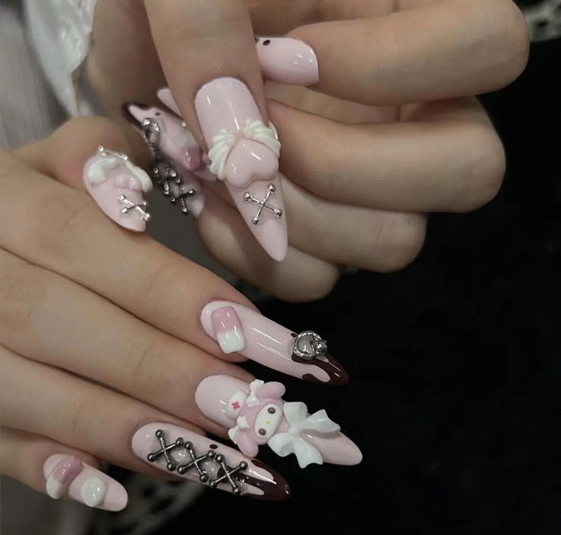 ネイル ハンドネイル Pure&Rich Nailのネイルデザイン