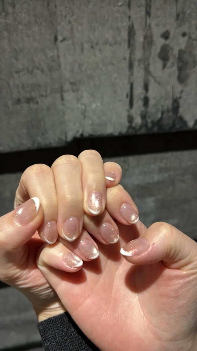 ネイル フラッシュネイル フラッシュマグ フットネイル フレンチネイル 韓国ネイル ハンドネイル SAKU nail 作島茜のネイルデザイン