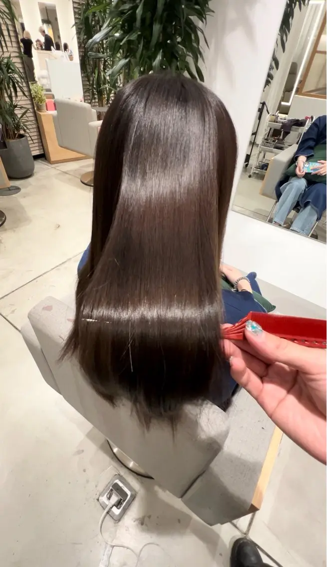 フルカラー+うる艶トリートメント✨の写真