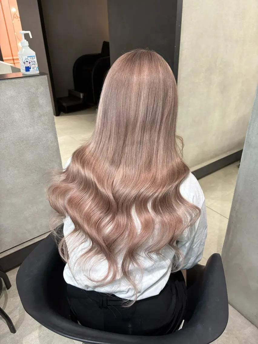 ロング カラー ブリーチ エクステ ヘアカラー エクステ 大阪 / ハイトーン/エクステのヘアスタイル