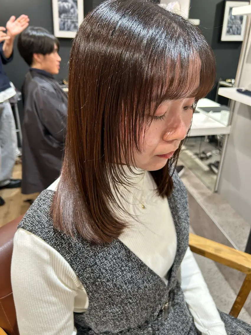 セミロング ブリーチ🐰インナー ♡ハイライト♡綾🐰のヘアスタイル