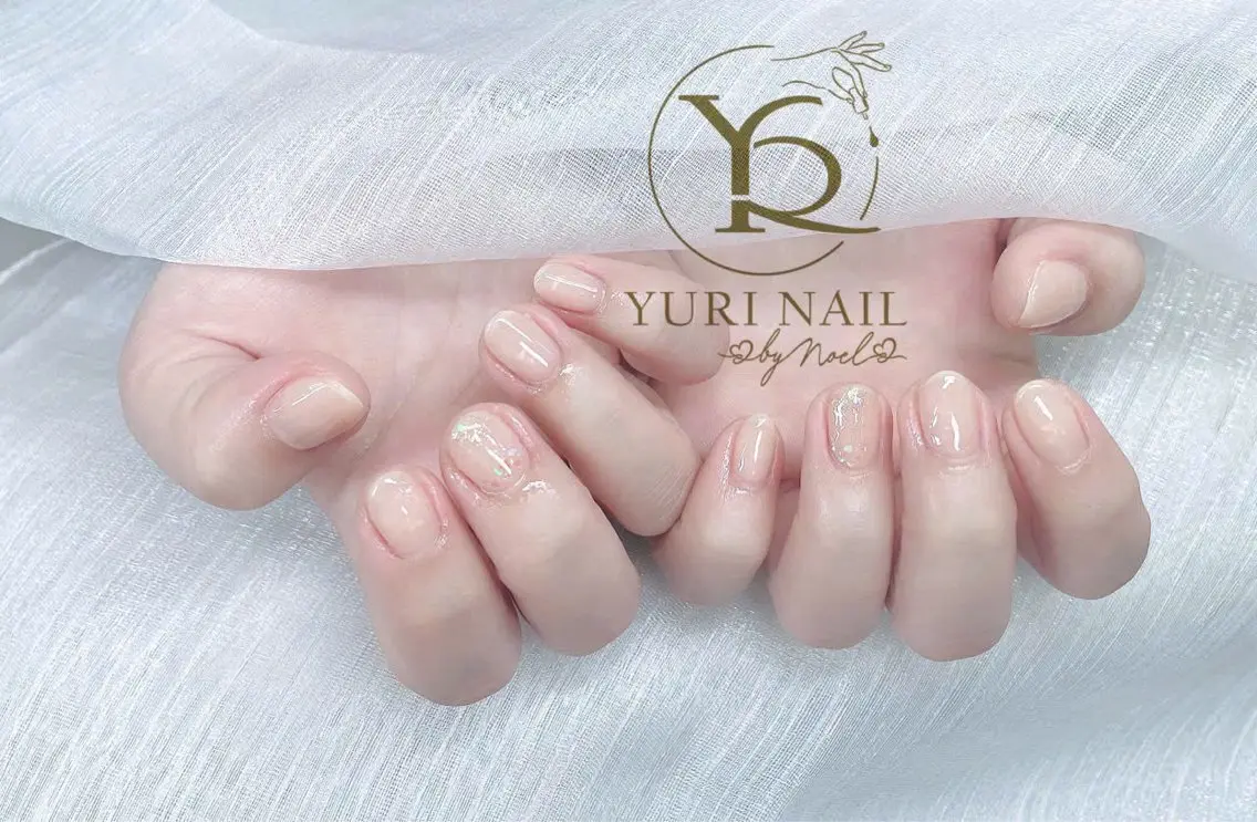ネイル オーロラネイル ブルー チークネイル フットネイル フレンチネイル ハンドネイル フットネイル ハンドケア YURI Nail NARITAのネイルデザイン