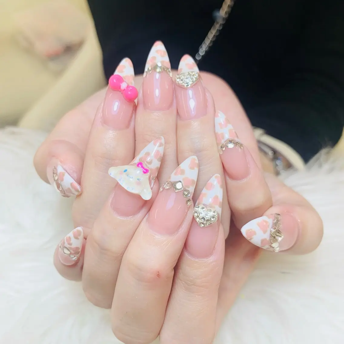 ネイル チークネイル 長さ出し フットネイル マグネットネイル 持ち込み ハンドネイル ANH NAIL ゴテゴテ専門店💎のネイルデザイン