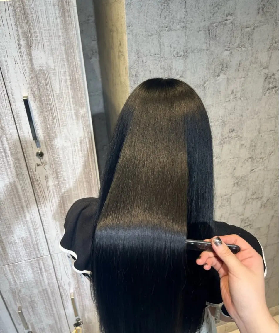 セミロング カラー 縮毛矯正 ✨髪質改善カラー✨ ななみのヘアスタイル