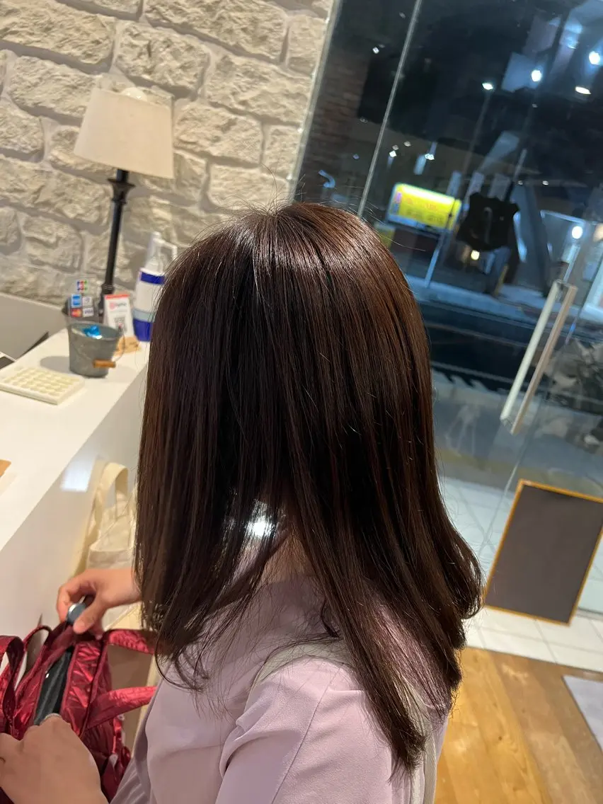 セミロング トリートメント 山田 恭華 /コテ巻き風パーマのヘアスタイル