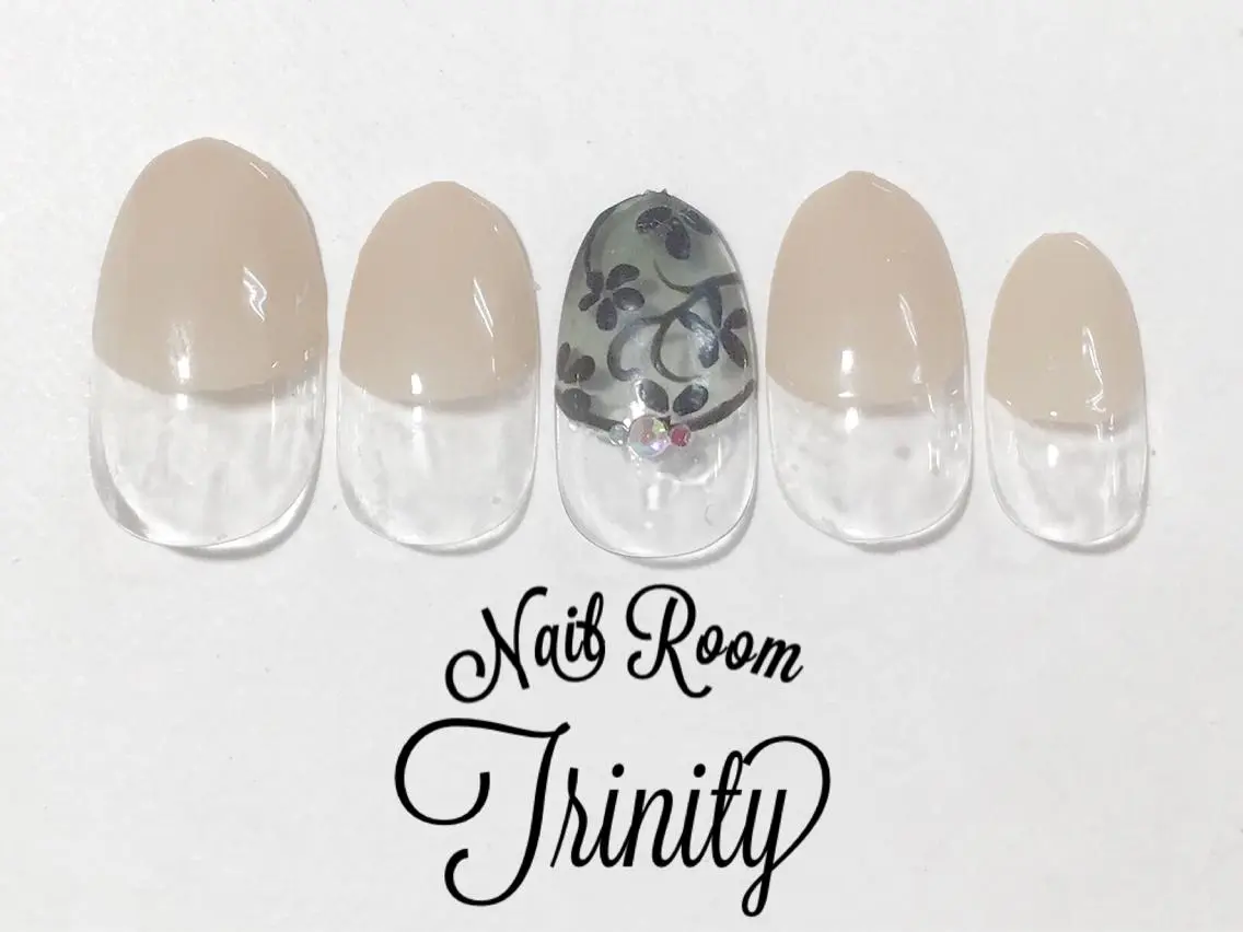 ネイル ハンドネイル Trinity staffのネイルデザイン