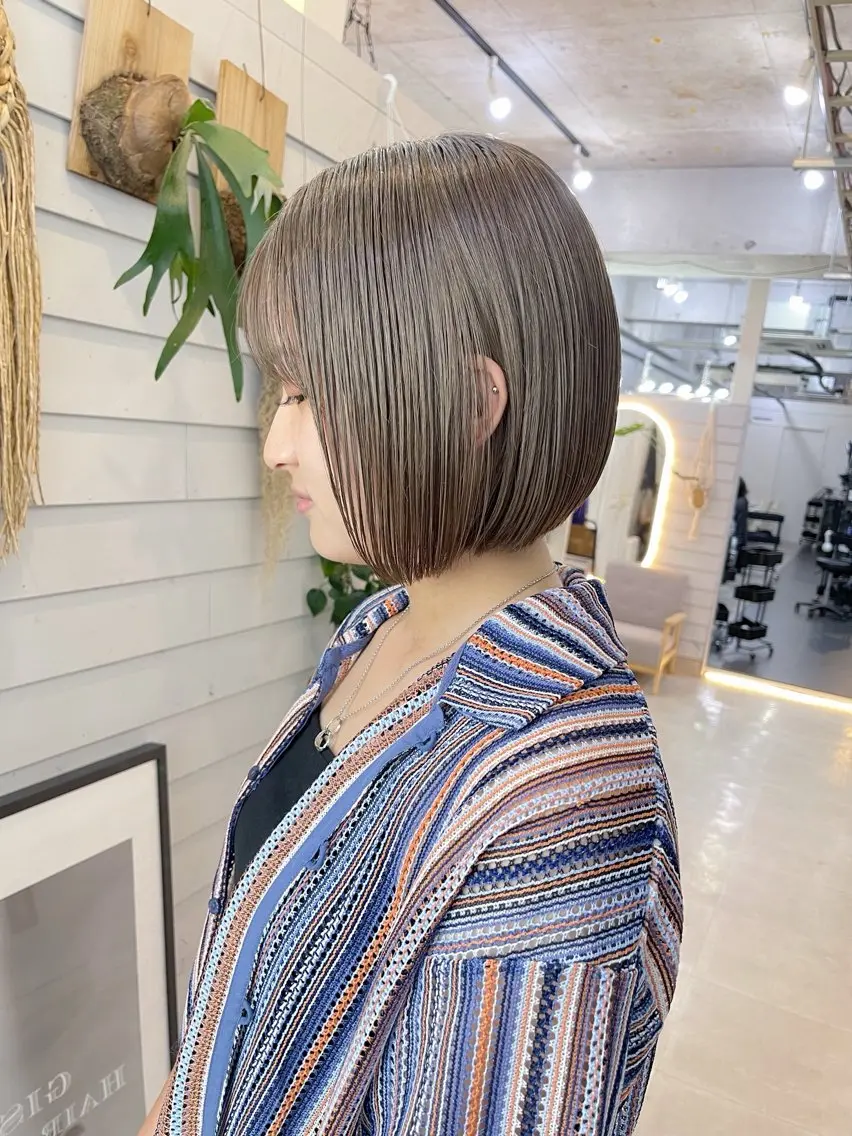 ミディアム ヘアカラー トリートメント AiM 大名　似合わせカットのヘアスタイル